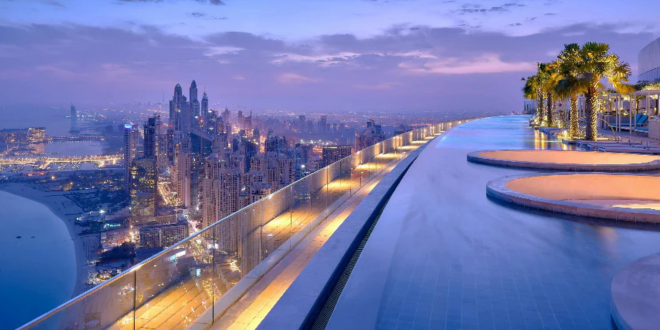 DUBAI'S BEST NIGHT SWIMMING SPOTS FOR SUMMER 2026