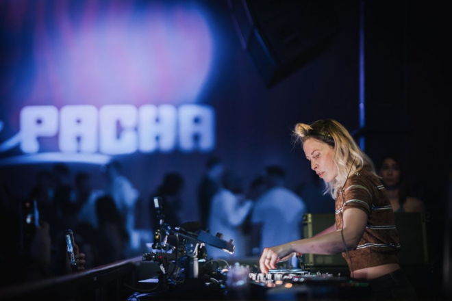 BLOND:ISH ON HER PACHA RESIDENCY & THE IMPORTANCE OF HUGGING THE CROWD